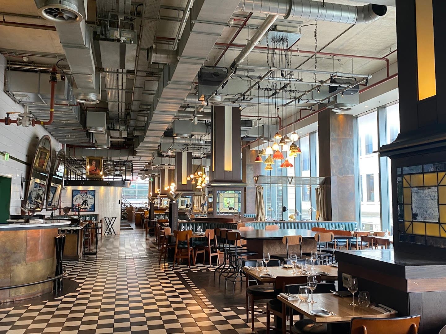 Industrial dining room at Bread Street Kitchen & Bar - St Paul's, London