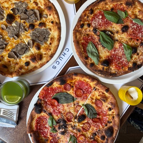 Neapolitan-style pizzas at Chucs Mayfair, London