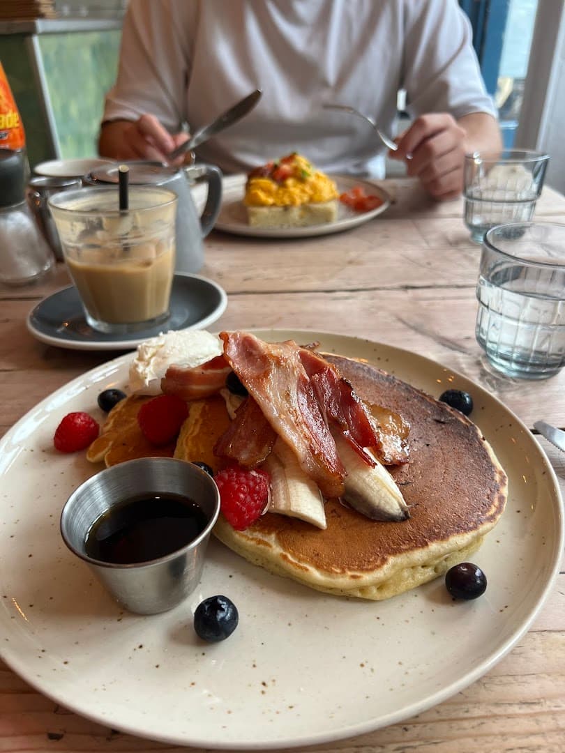 Photo of Flotsam & Jetsam