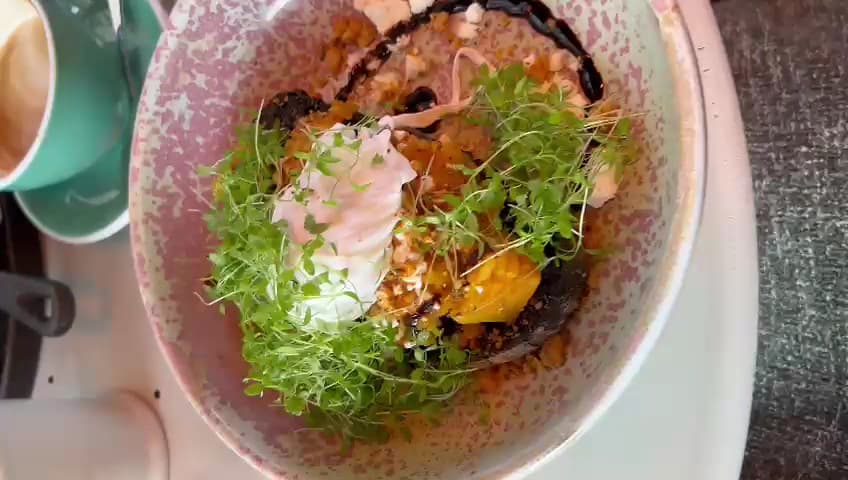 Brunch bowl with poached egg at Abuelo, London