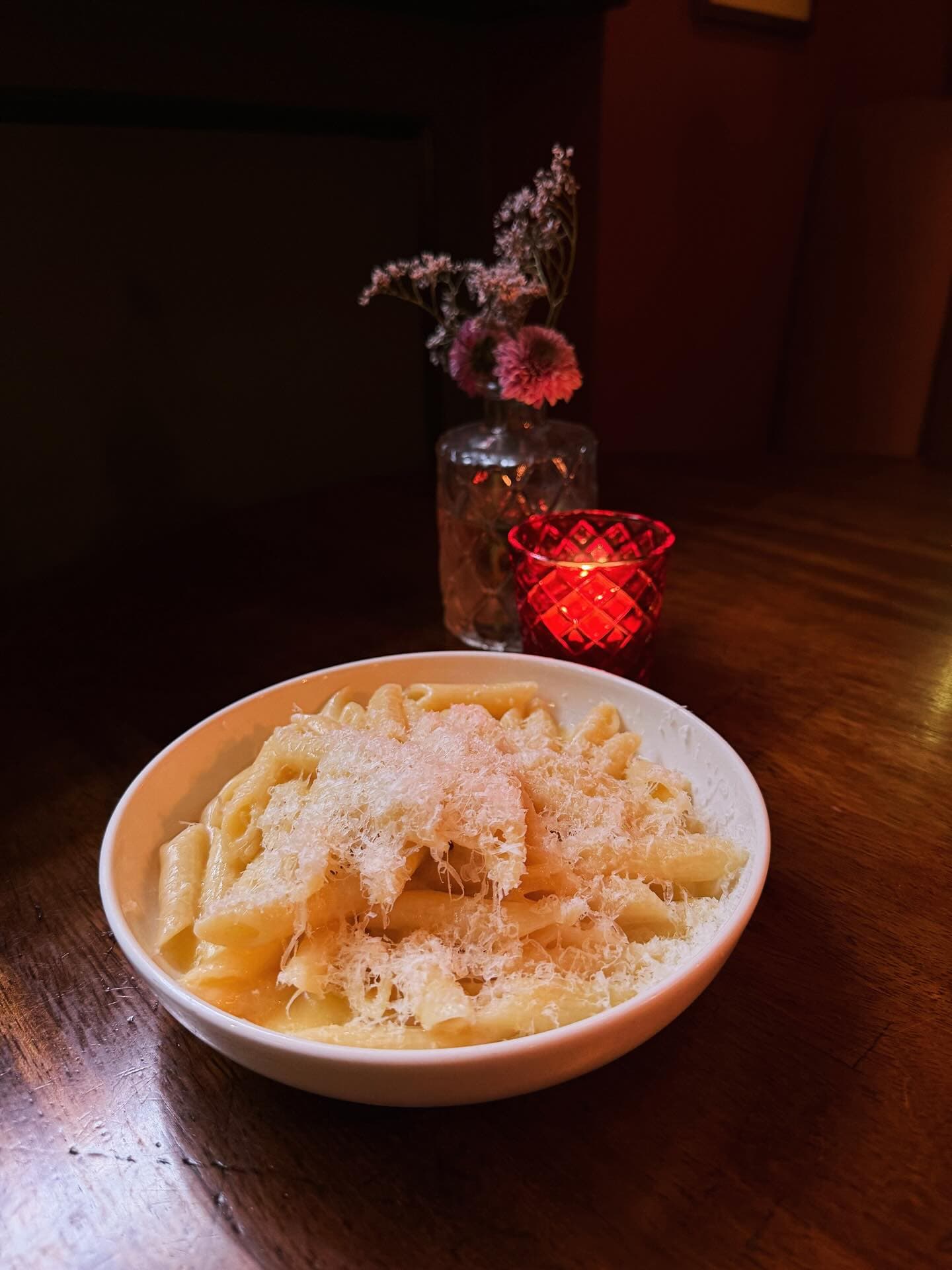 Cacio e pepe pasta dish at Cora Pearl, London