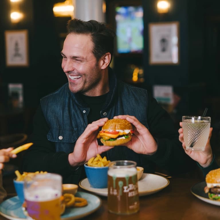 Casual dining atmosphere at The Pineapple, London