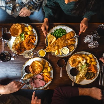 Sunday roast table at The Pineapple, London