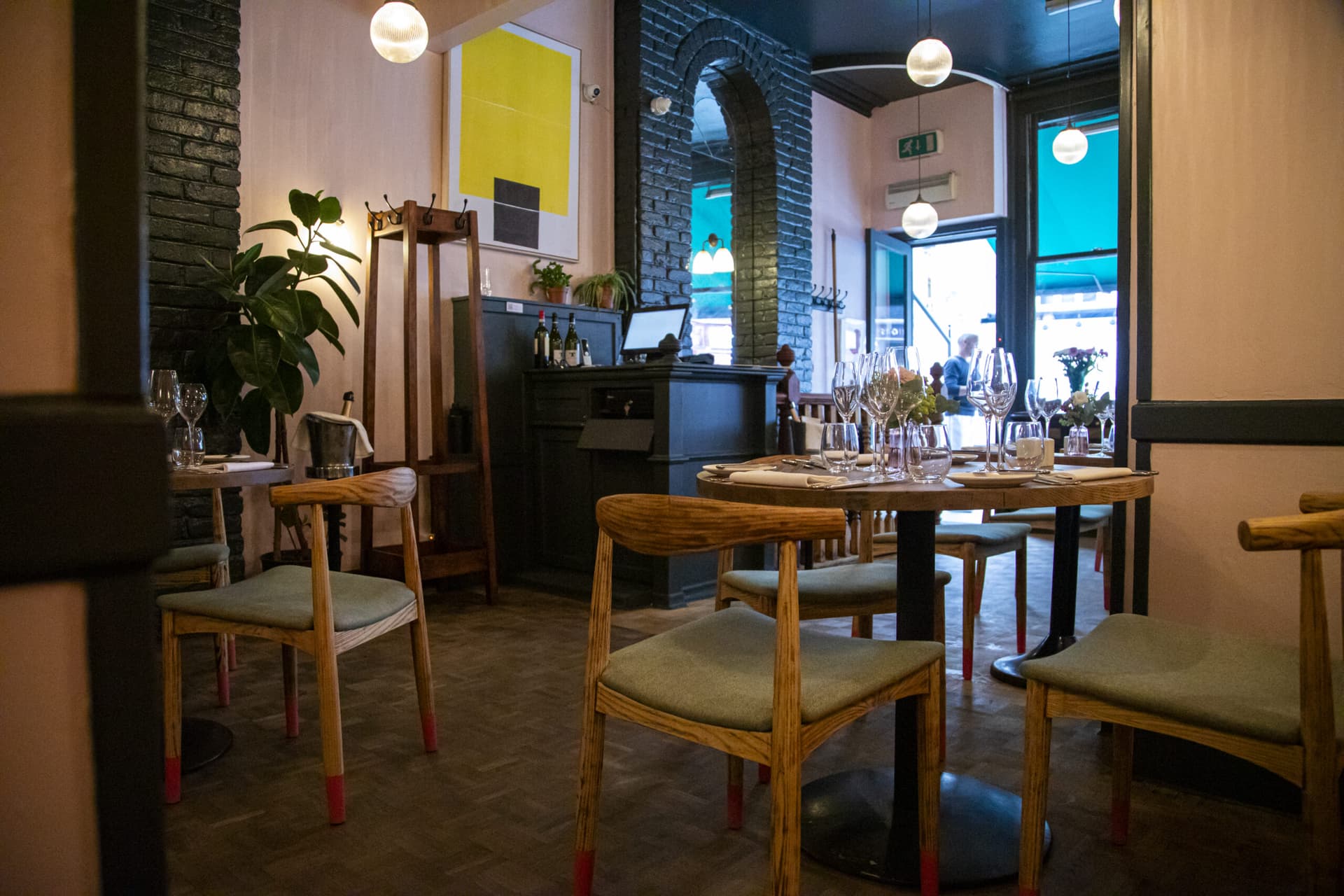 Modern dining room at Home Kitchen Primrose Hill, London