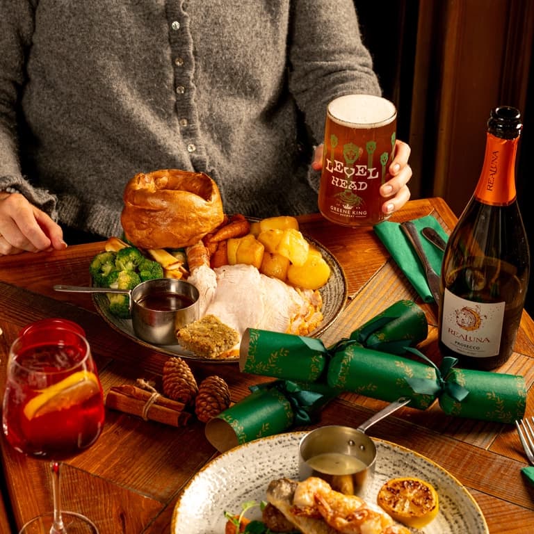 Festive roast dinner at Kings Arms, London