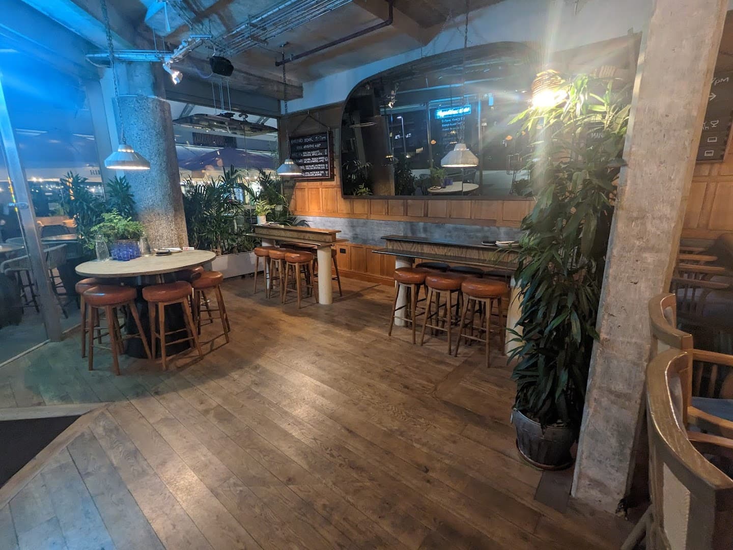 Bar area seating at Riding House Bloomsbury, London