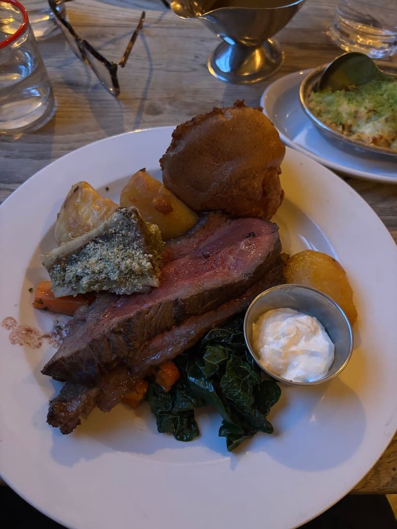 Sunday roast dinner at The Grazing Goat Pub & Boutique Hotel Marylebone, London